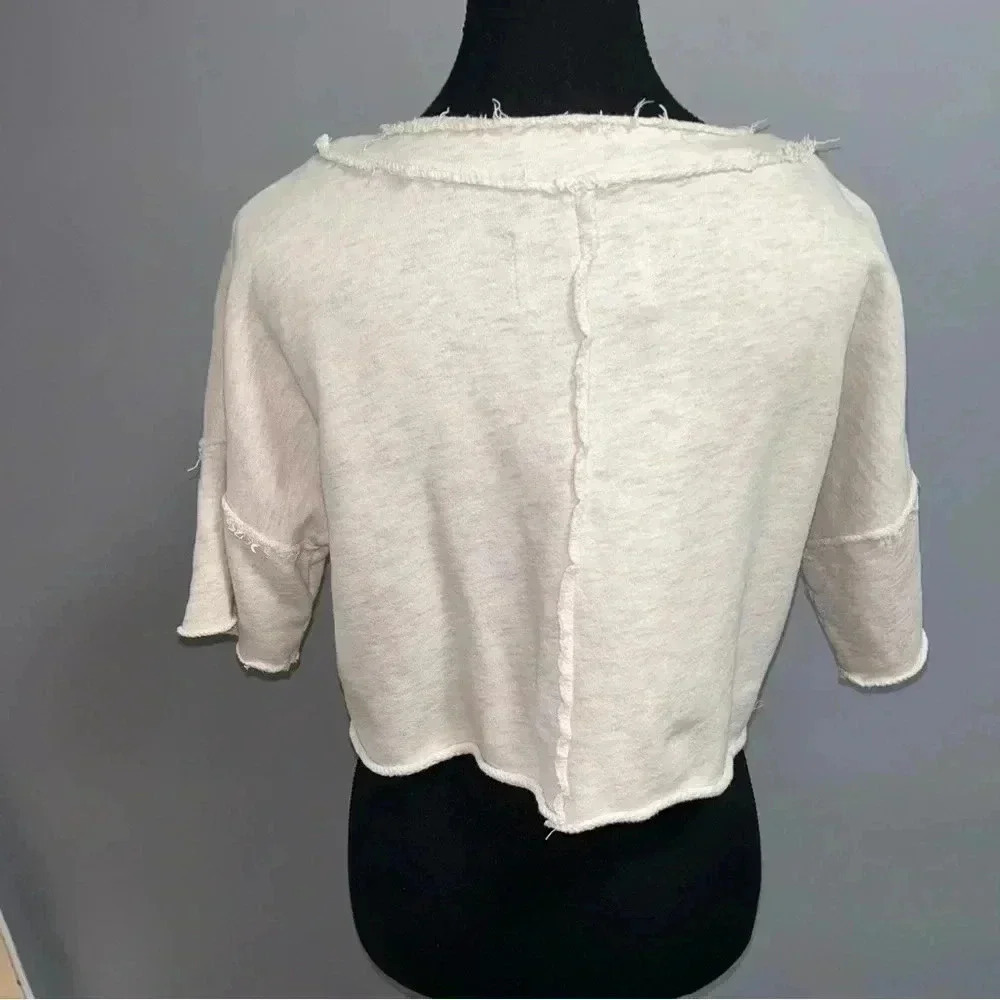 Atko Crop  Top - Picture 3 of 6